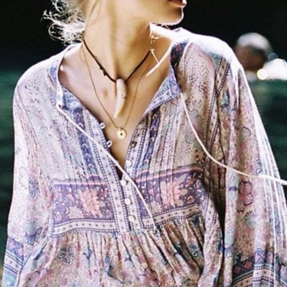 LAST ONE🎉HP🎉🎉LAVENDER FIELDS Boho Floral Blouse - Picture 2 of 4